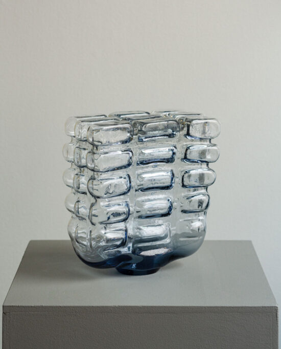 Anni Eckerman | Formad av trä / Formed by wood (Smoke Blue)