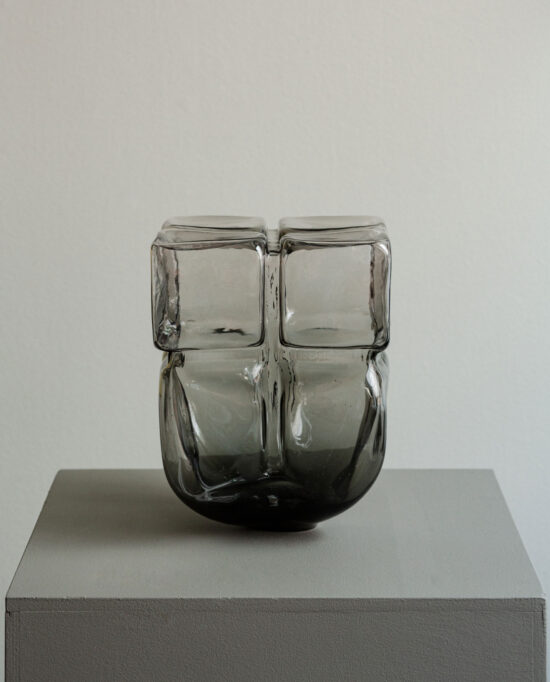 Anni Eckerman | Formad av trä / Formed by wood (Grey)