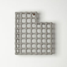 akikomori_artwork_ceramic_wall_relief_lokalhelsinki2026-5