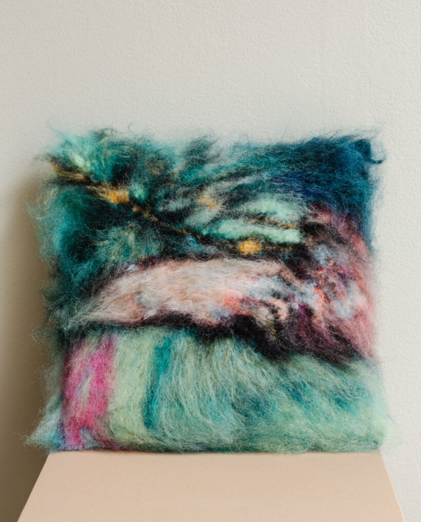 hannakaisakorolainen_textile_artwork_furniture_domusprimavera_lokalhelsinki2026-6