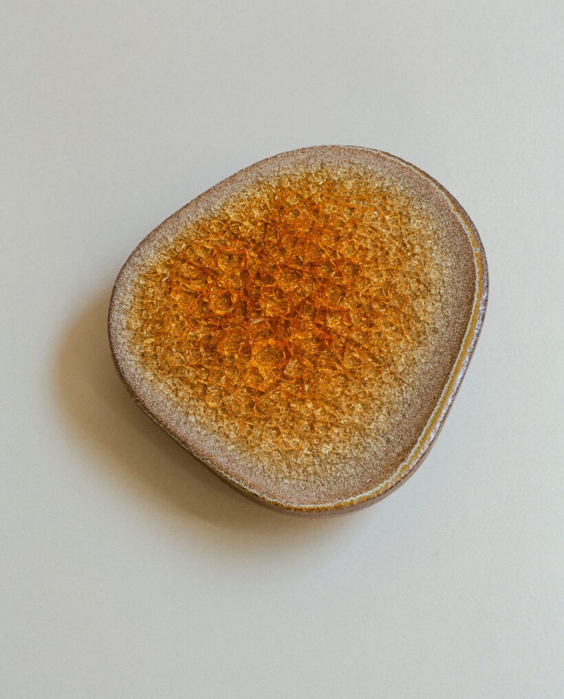 arniaromaa_stoneware_glass_wall_sculpture_lokalhelsinki2026