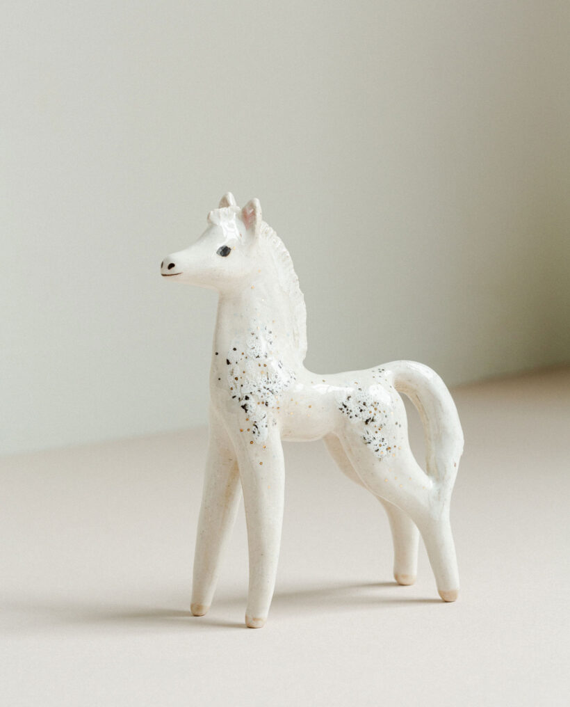 maisamajakka_horse_figurine_ceramic_artwork_lokalhelsinki2026-31