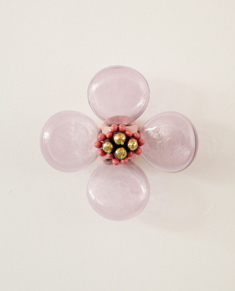 matiaskarsikas_glass_ceramic_sculpture_artwork_atfirstblush_lokalhelsinki2026-4
