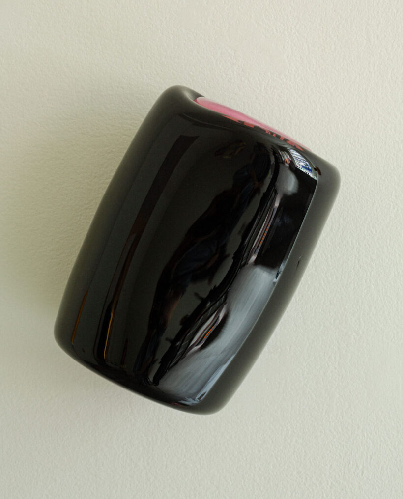 paulapaakkonen_glass_sculpture_karamelli_lokalhelsinki2026-70