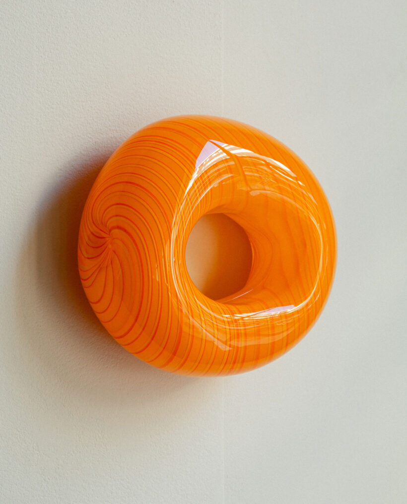 paulapaakkonen_glass_sculpture_karamelli_lokalhelsinki2026-71