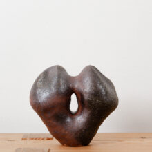 hennanuutinen_ceramic_sculpture_artwork_whitewall_lokalhelsinki2026-20