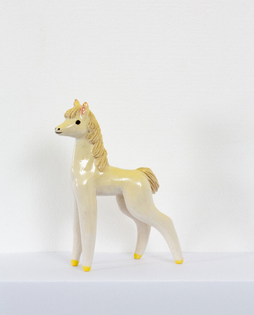 maisamajakka_ceramic_horse_figurine_sculpture_artwork_lokalhelsinki2026-18