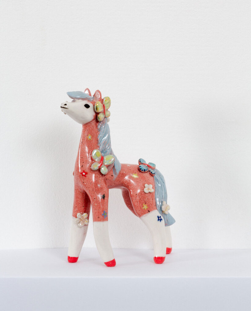 maisamajakka_ceramic_horse_figurine_sculpture_artwork_lokalhelsinki2026-19