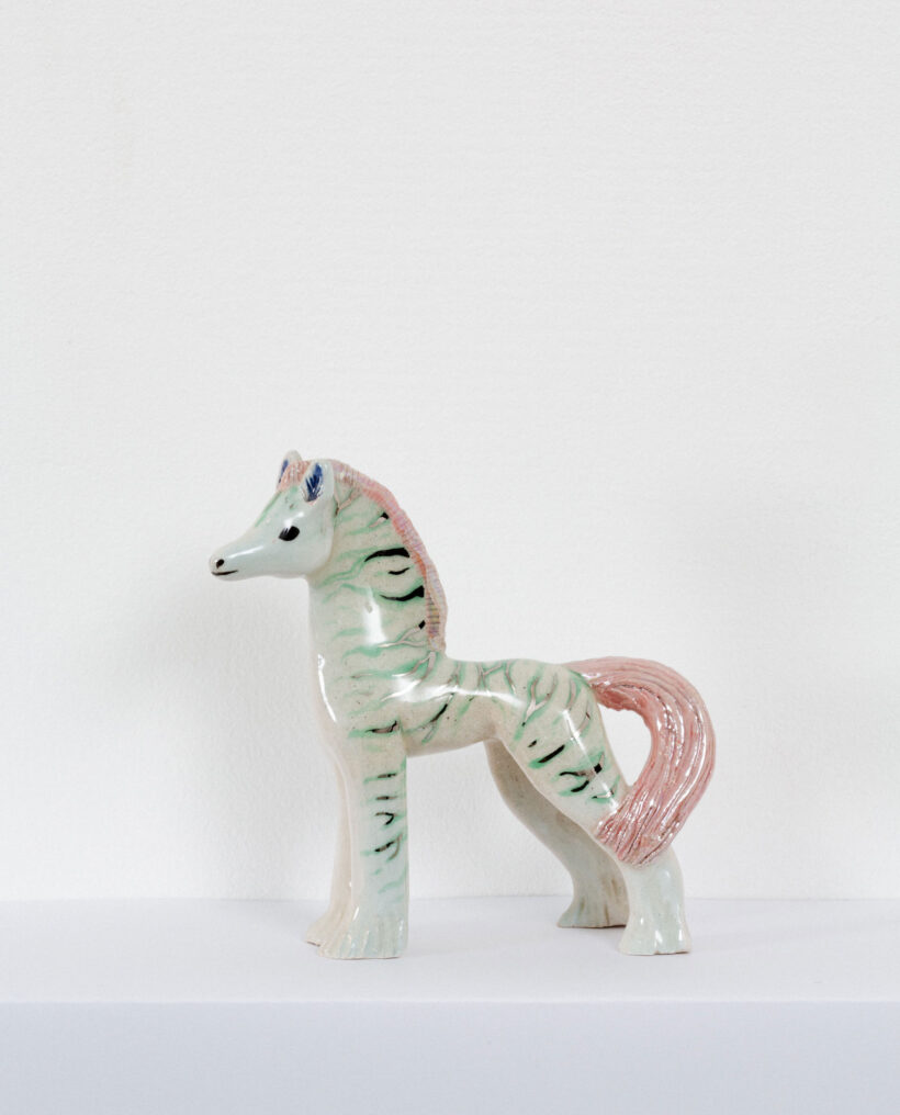 maisamajakka_ceramic_horse_figurine_sculpture_artwork_lokalhelsinki2026