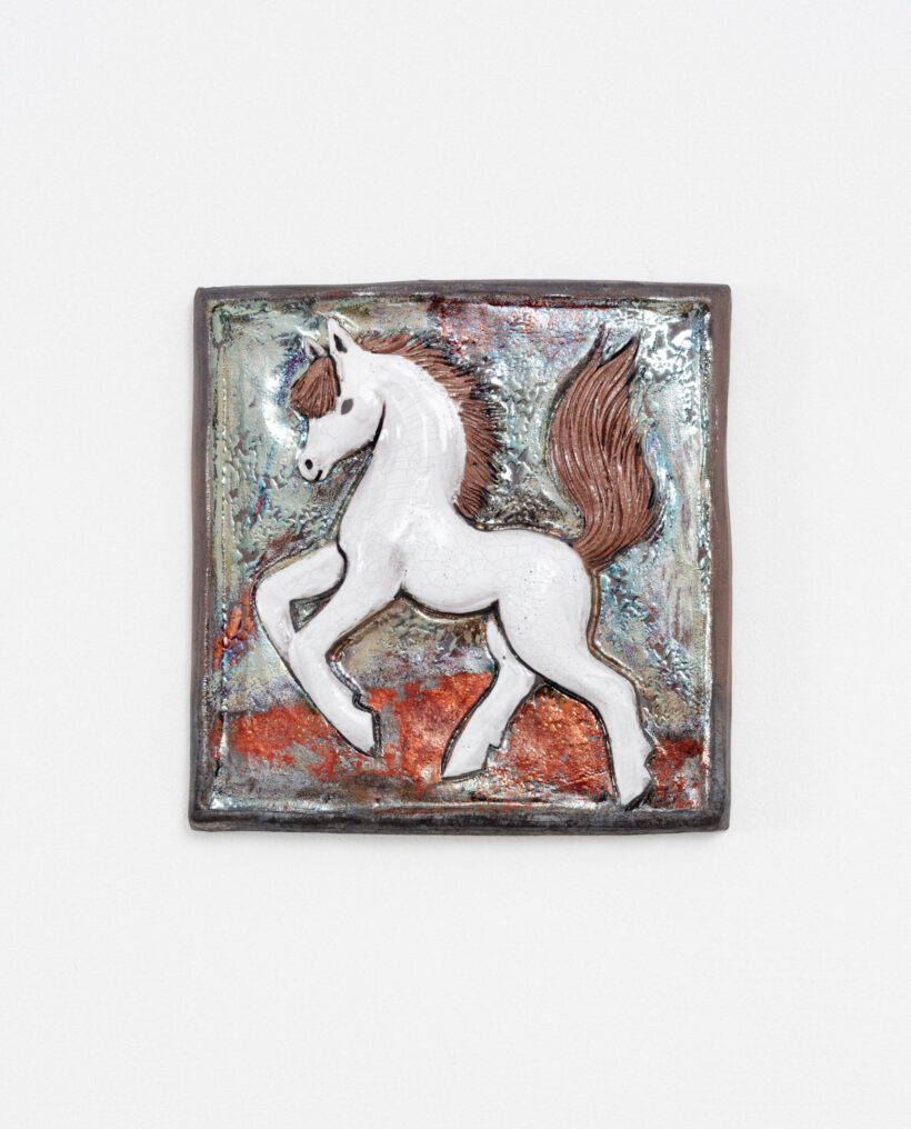 maisamajakka_ceramic_relief_artwork_lokalhelsinki2026-12